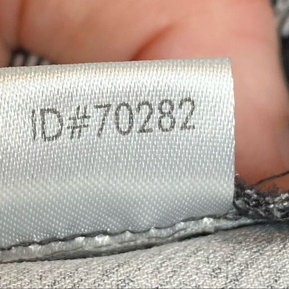 Ann Taylor factory black and white floral shorts size 0 - Picture 11 of 16